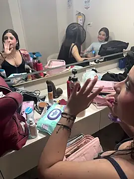 alejandrodolls online show from 06/12/26, 04:33