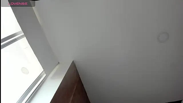 sweet  vanessa1 online show from 06/09/26, 10:32