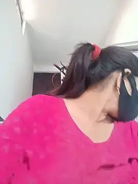 soni yhakur online show from 05/15/26, 11:56
