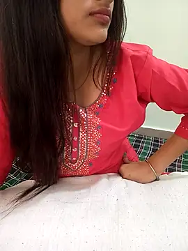 Snapshot of Neha_Tyagi chatting on 10/12/25, 06:23 Neha Tyagi online show from 10/12/25, 06:23