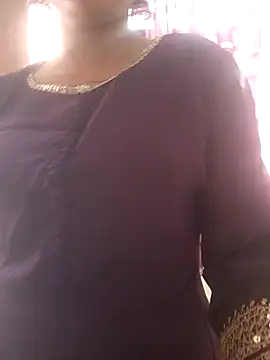 Snapshot of Neha_Tyagi chatting on 10/19/25, 08:48 Neha Tyagi online show from 10/19/25, 08:48
