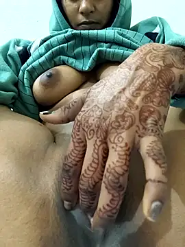 Snapshot of Kumkum_07 chatting on 10/30/25, 06:59 Kumkum 07 online show from 10/30/25, 06:59