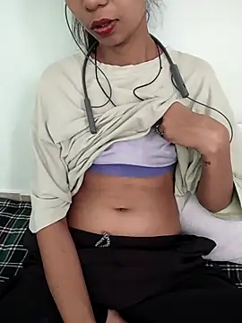 Snapshot of Anjana_Lovely chatting on 10/08/25, 04:43 Anjana Lovely online show from 10/08/25, 04:43