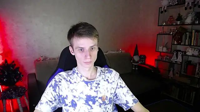 Snapshot of yes_cute_boy_ chatting on 01/08/26, 09:17 yes cute boy online show from 01/08/26, 09:17