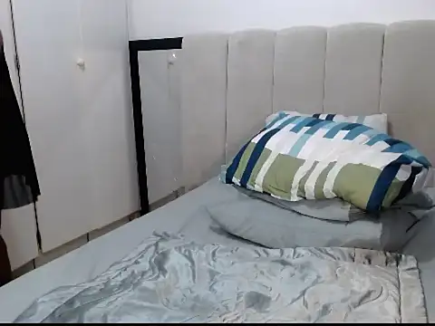 SplendidThalita online show from 11/30/25, 11:09