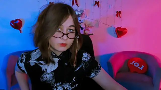 lilith diva online show from 04/30/26, 07:42
