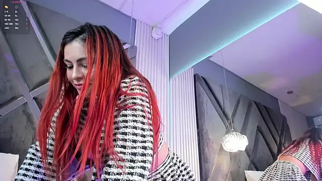 CoraimaSahin online show from 10/25/25, 06:43