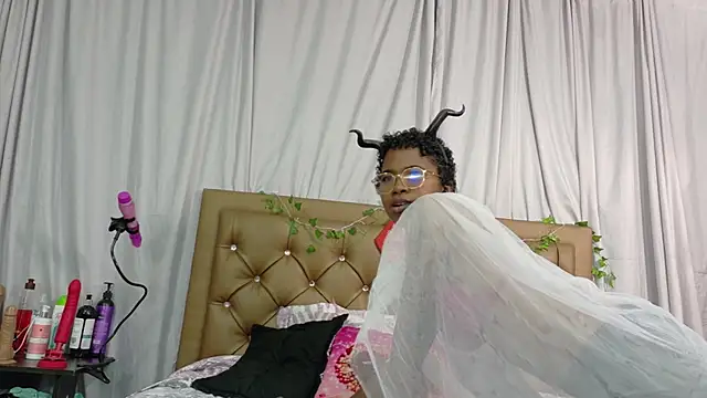 didoelizabeth online show from 12/16/25, 01:27