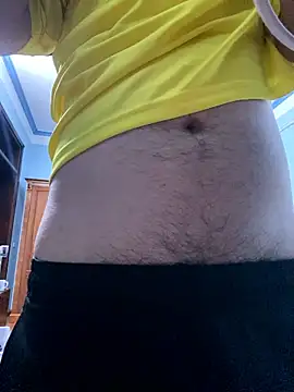 Snapshot of lahungdj12 chatting on 01/09/26, 10:29 lahungdj12 online show from 01/09/26, 10:29