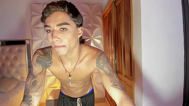 Wyatt Rose online show from 11/29/25, 03:42