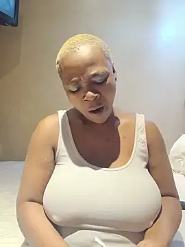 missboobiesSA online show from 06/07/26, 02:05