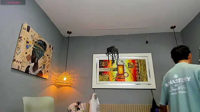 markbowie online show from 11/06/25, 02:18