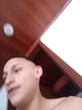 Snapshot of Masterblue_hot chatting on 09/28/25, 05:51 Masterblue hot online show from 09/28/25, 05:51