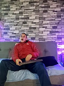 Snapshot of Masterblue_hot chatting on 10/08/25, 10:40 Masterblue hot online show from 10/08/25, 10:40