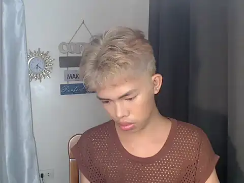 urcumjp online show from 11/13/25, 11:03