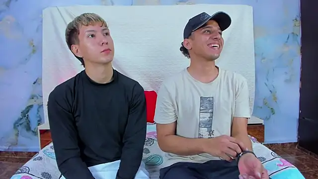 Snapshot of NARUTO-MEN- chatting on 10/25/25, 11:43 NARUTO-MEN- online show from 10/25/25, 11:43