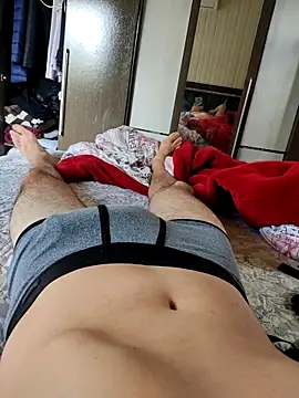 Gustavo198045 online show from 10/27/25, 01:04