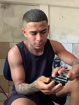 Novindot23cm online show from 11/06/25, 02:51