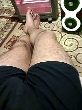 Snapshot of bullut06 chatting on 11/19/25, 06:19 bullut06 online show from 11/19/25, 06:19