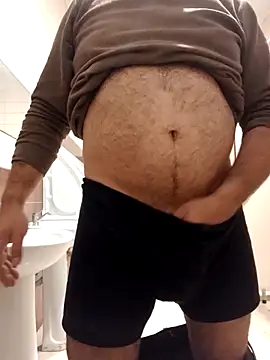 Snapshot of bullut06 chatting on 11/28/25, 12:30 bullut06 online show from 11/28/25, 12:30