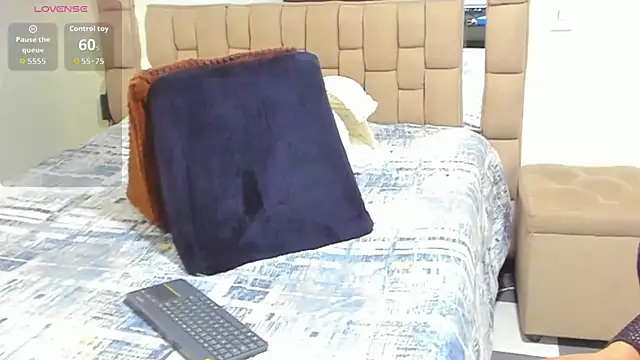 gabrielaponce11 online show from 11/09/25, 11:25