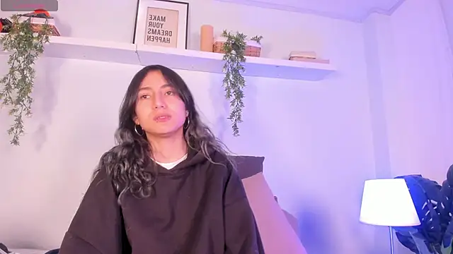 Vampgyal online show from 11/18/25, 09:41