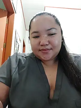 Snapshot of LianaCruzado chatting on 04/21/26, 05:36 LianaCruzado online show from 04/21/26, 05:36
