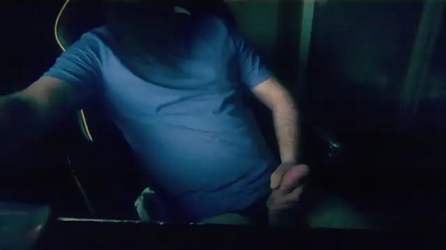 LondonMan1988 online show from 01/15/26, 04:50