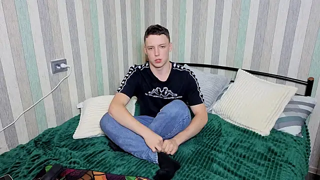 Emily0303 online show from 09/21/25, 06:20