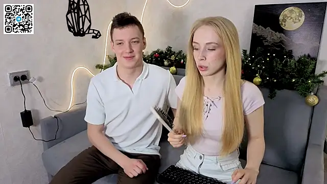 Emily0303 online show from 12/21/25, 04:41