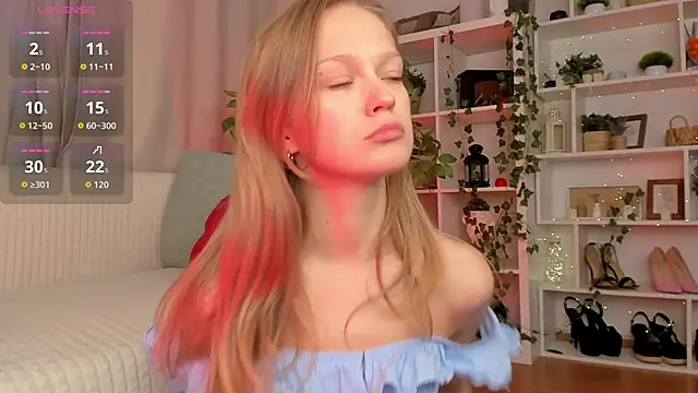 Kara smalltits online show from 01/06/26, 12:20