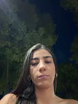 -juicy  online show from 12/18/25, 11:11