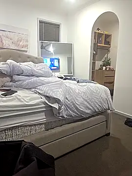 iamthepublickmasterbater online show from 11/16/25, 07:19