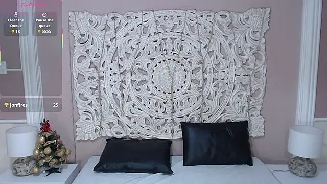 VioletLux online show from 12/20/25, 07:54