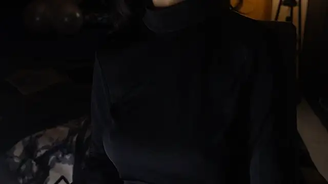 Snapshot of NidhiChandra chatting on 11/25/25, 09:31 NidhiChandra online show from 11/25/25, 09:31