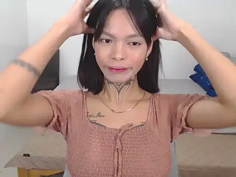 Sugarcandyyy online show from 01/11/26, 04:34