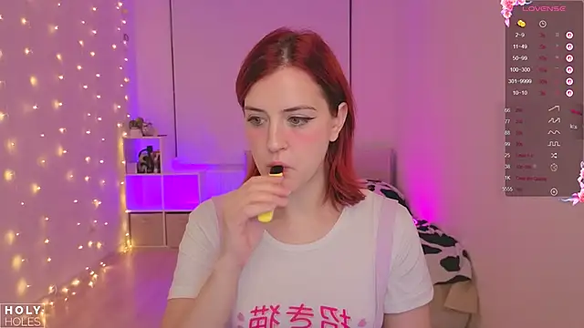 bananasgirl online show from 11/15/25, 05:20