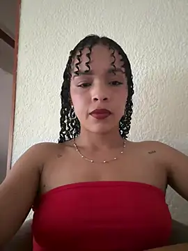 Snapshot of Yasmin777_ chatting on 06/21/26, 10:56 Yasmin777 online show from 06/21/26, 10:56
