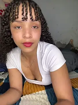 Snapshot of Yasmin777_ chatting on 07/03/26, 12:17 Yasmin777 online show from 07/03/26, 12:17