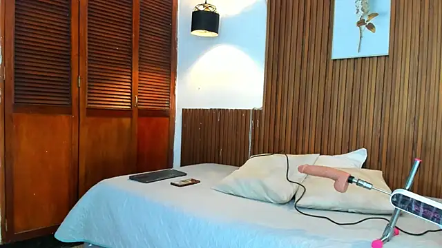 David niet online show from 09/18/25, 05:37