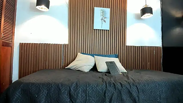 David niet online show from 10/15/25, 06:08