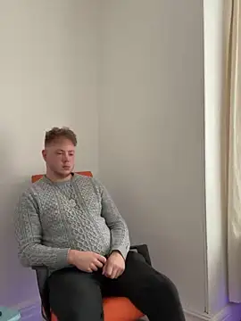 yourmaster2025 online show from 09/17/25, 12:29