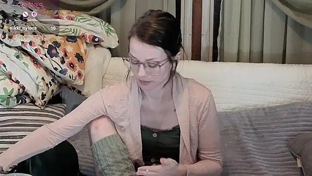 Snapshot of kohlbird chatting on 12/14/25, 04:51 kohlbird online show from 12/14/25, 04:51