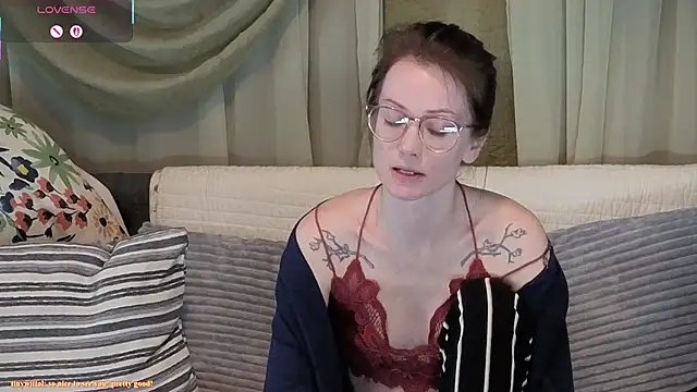 Snapshot of kohlbird chatting on 02/05/26, 03:11 kohlbird online show from 02/05/26, 03:11