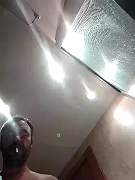 Snapshot of manchego85 chatting on 09/09/25, 04:34 manchego85 online show from 09/09/25, 04:34