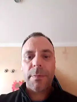 manchego85 online show from 10/28/25, 02:31