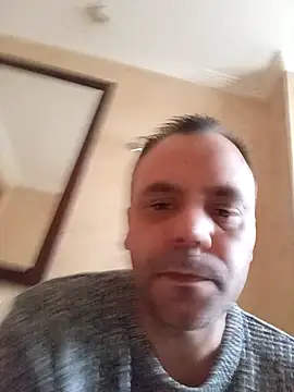 Snapshot of manchego85 chatting on 02/14/26, 04:37 manchego85 online show from 02/14/26, 04:37