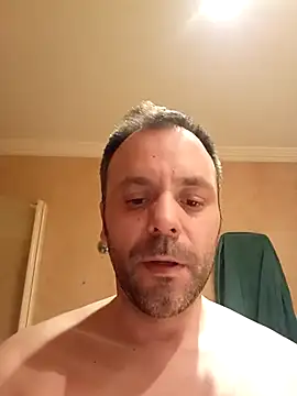 Snapshot of manchego85 chatting on 03/05/26, 08:27 manchego85 online show from 03/05/26, 08:27