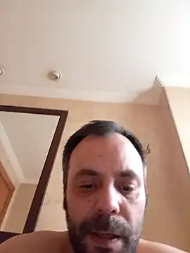 Snapshot of manchego85 chatting on 03/25/26, 04:24 manchego85 online show from 03/25/26, 04:24