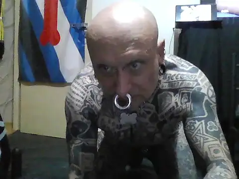 Snapshot of object857 chatting on 10/11/25, 05:55 object857 online show from 10/11/25, 05:55